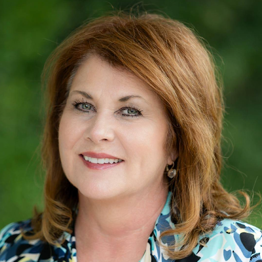 Betty Cobb - Coldwell Banker Smith Homes Realtors Logo