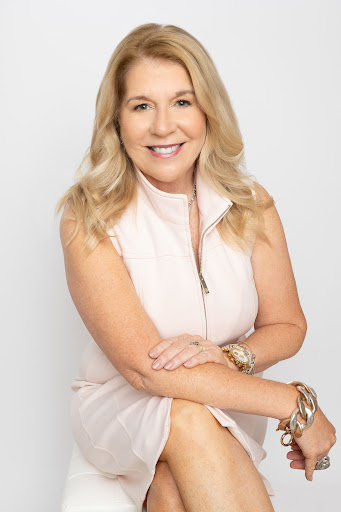 Melanie DeHaven/Carolina Elite Real Estate Banner