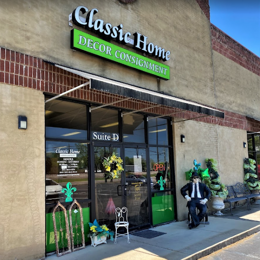 Classic Home Decor Consignment Logo