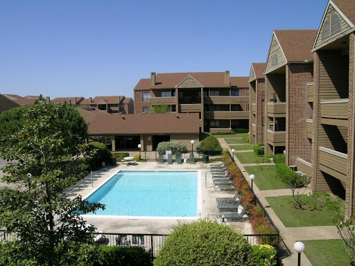 Trinity Trace Banner