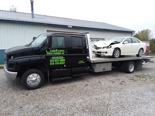 Custom Towing & Recovery, LLC Banner