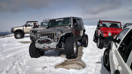 Extreme Off-Road And Repair Banner