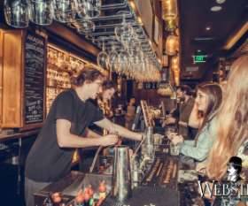 Best Pub in Newtown