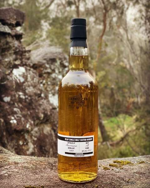 Bowmore 18 Yr Old 2002 Single Cask 11717 Ex Bourbon Barrel Cask Strength - 52.8%