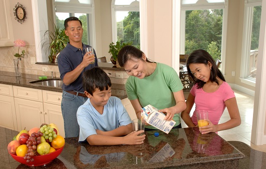 Adopting Kitchen Designs That Are Family Friendly