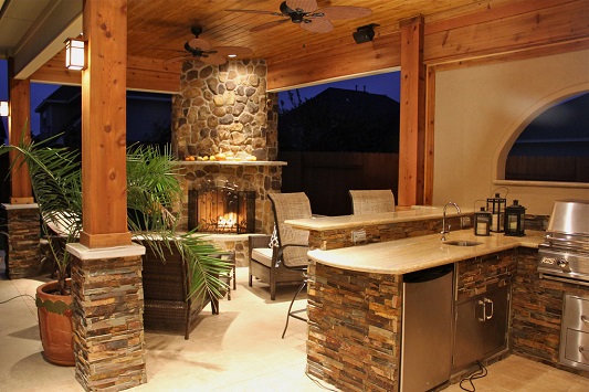 Important Reasons To Regularly Maintain And Clean Your Outdoor Kitchen