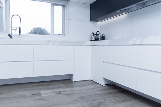 Benefits Abound With a Modern Kitchen