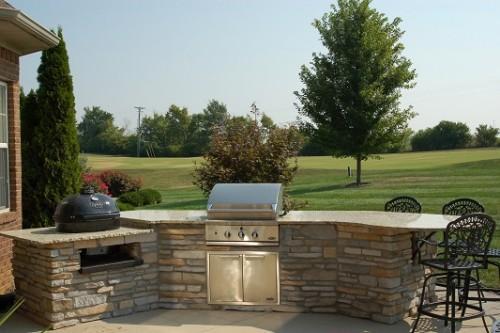 Design Factors in an Outdoor Kitchen