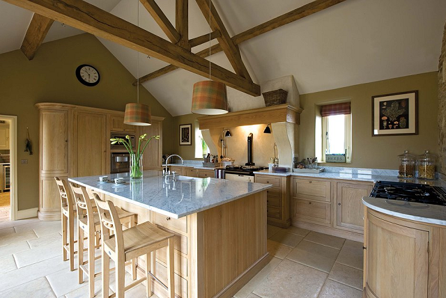 Get the Freedom You Want With Bespoke Kitchen Designs