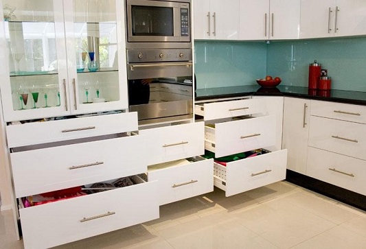 Why Pick Bespoke Kitchen Design?