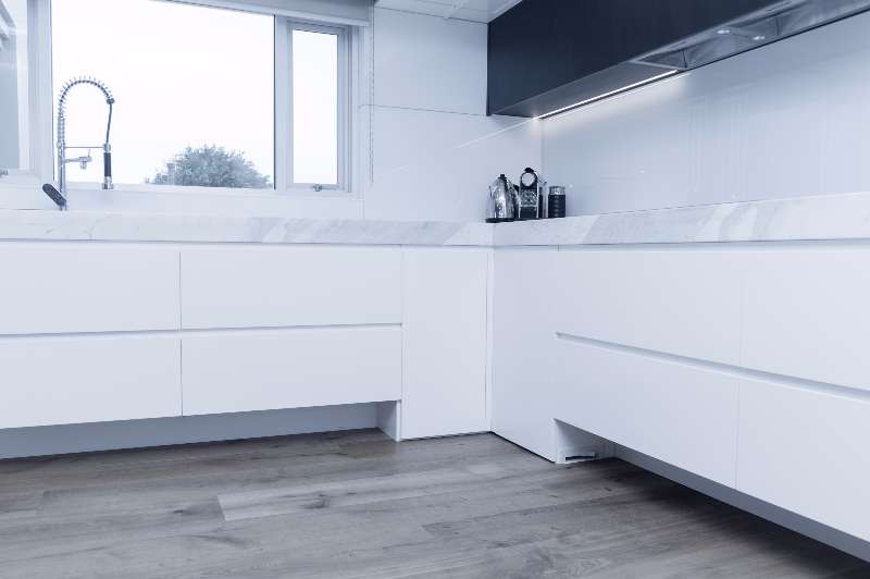 Modern Kitchen: Improve Your Cooking and Cleanliness With a Smarter Kitchen Design