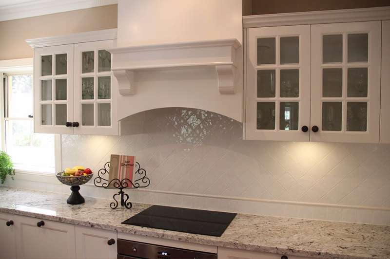 Traditional Kitchens Embrace Comfortable Details