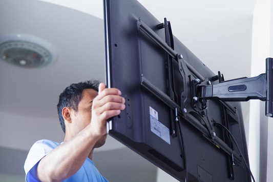 3 Tips to Choosing Your Wall Mounts