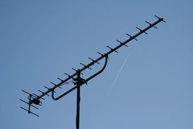 How to Choose The Best HDTV Antenna For Your Precious High Definition Television
