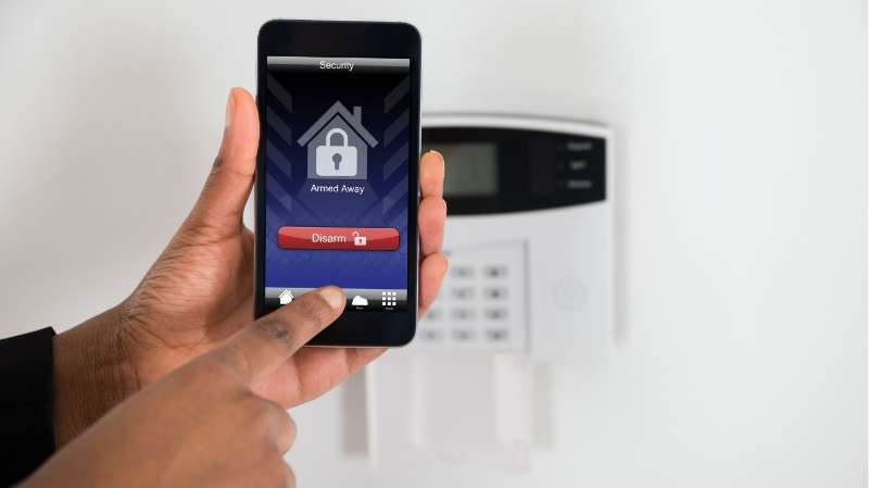How to Reduce False Alarms: Keep Your Security System Smart, Not Sensitive