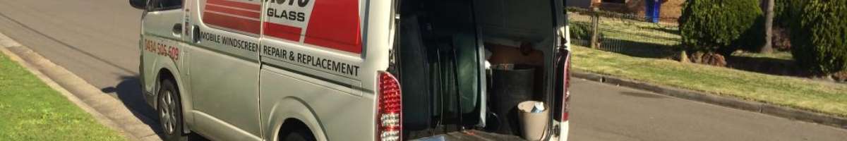 Metro Auto Glass Banner