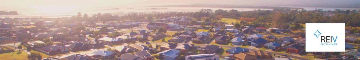 Roberts Real Estate Banner