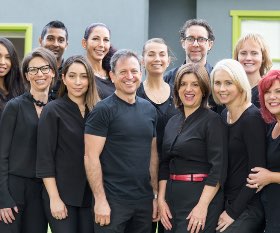 caulfielddentists.com.au
