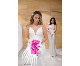 Now at last she was beginning chapter one - Fuss Photography