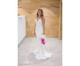 Now at last she was beginning chapter one - Fuss Photography