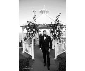 The Groom in Monochrome - Yasemin & Victor's Wedding