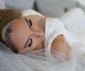 Close Up of the Bride - Yasemin & Victor's Wedding