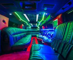 Mayas Hummer