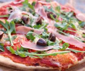 Romeos Woodfired Pizza