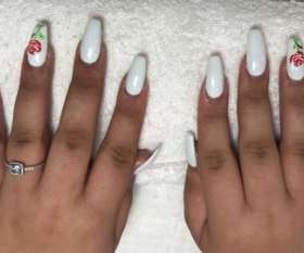 Classique Nails & Beauty