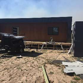 Umina cabin/granny flat project - Home Builders Hills District