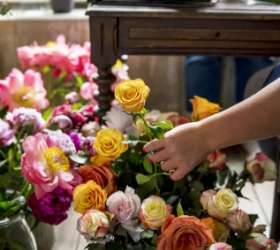 Flowers and Sweet Hampers