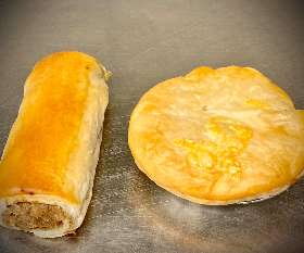 Petit Four Hot Bread