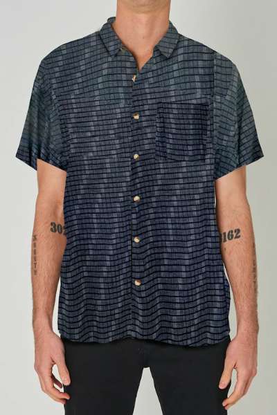 ROLLAS MENS BEACH BOY SHORT SLEEVE GRID SHIRT - BLACK