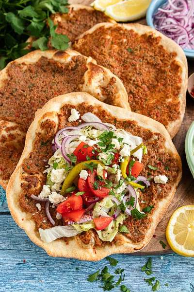 Lahmacun: A Guide to Istanbul's Most Famous Street Food!