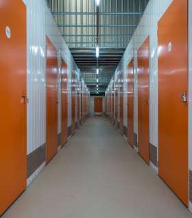 Self Storage in Rhodes