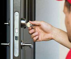 Locksmiths Plympton