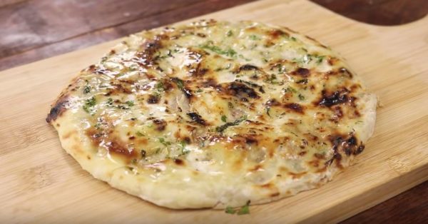 The History Of Amritsari Kulcha, The Crispy Dish That's Punjab's Best Gift To The Food Lovers