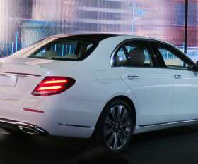 Silver Corporate Cabs