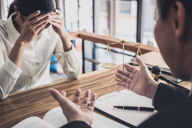 Five Benefits Of Hiring In-House Counsel