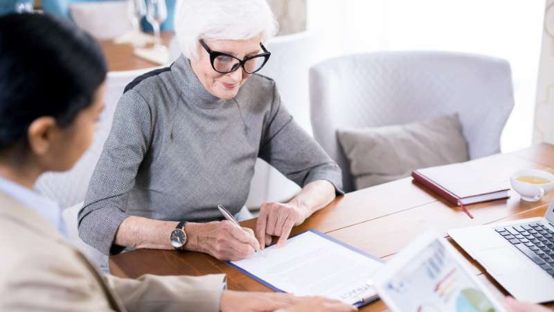 Making a Will: Can I Draft My Own Will?