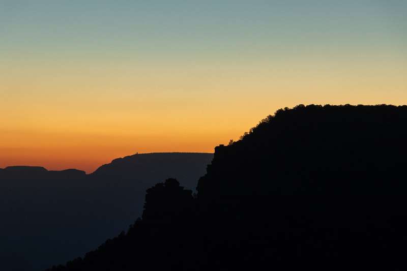 Things to do on Easter: Watch the Sunrise at the Grand Canyon in the Morning!
