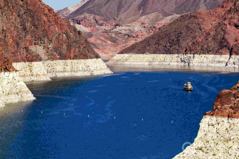 Visit Lake Mead Near Hoover Dam - Hoover Dam Tour
