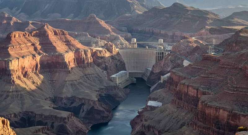 Top Hidden Gems to Explore During Your Grand Canyon and Hoover Dam Tour