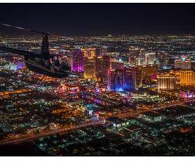 Las Vegas night flight