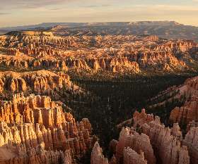 Evening view of Bryce Canyon landscape from Yovimpa Point