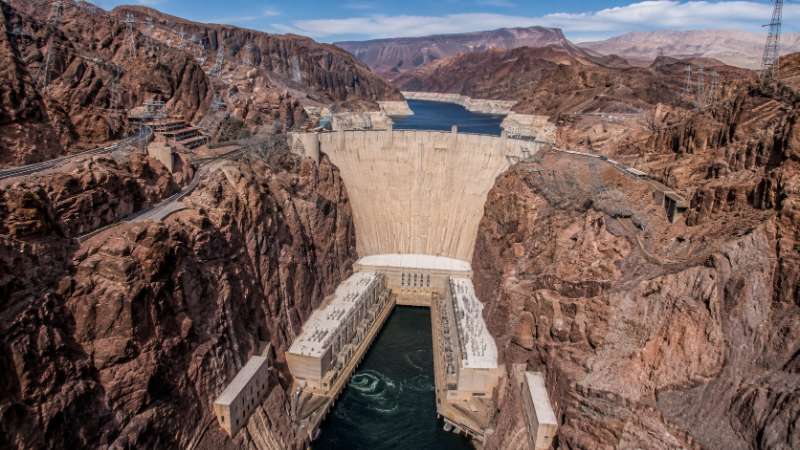 Hoover Dam from Las Vegas: Distance, Drive Time & Best Tours (2026 Guide)