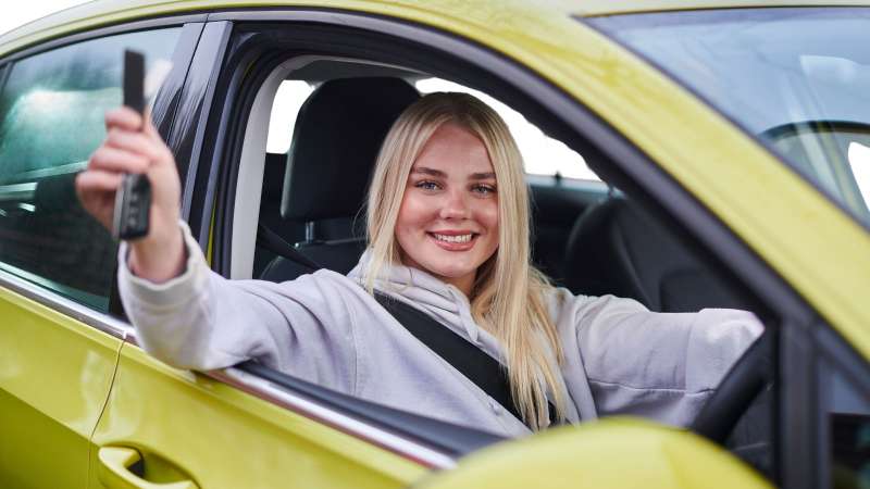 Helping Families Choose Safe First Cars for Young Drivers