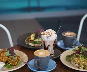 Jabiru Cafe & Bar Nundah