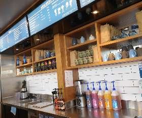 Jabiru Cafe & Bar Nundah