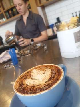 Jabiru Cafe & Bar Nundah